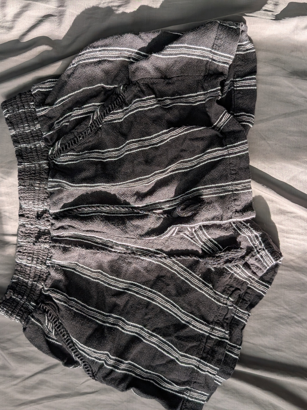 Briggs New York Black & White Striped Pull-On Shorts
